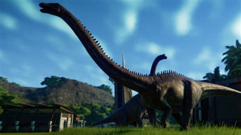 7 secrets to success in Jurassic World Evolution .
